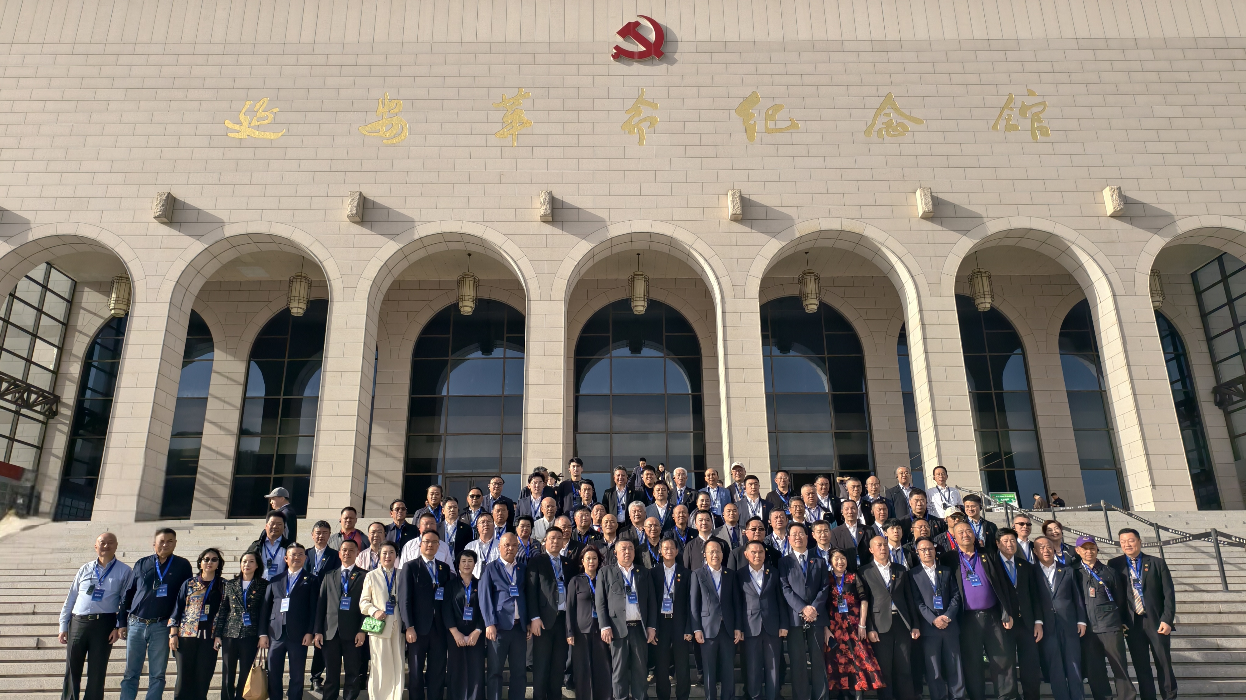 50cdc90d49517a5d3a57b1eab7281cd7