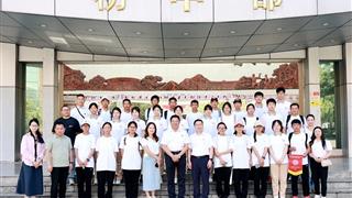 日喀则师生访校 || 沪川藏教育交流落地成都冠城实...